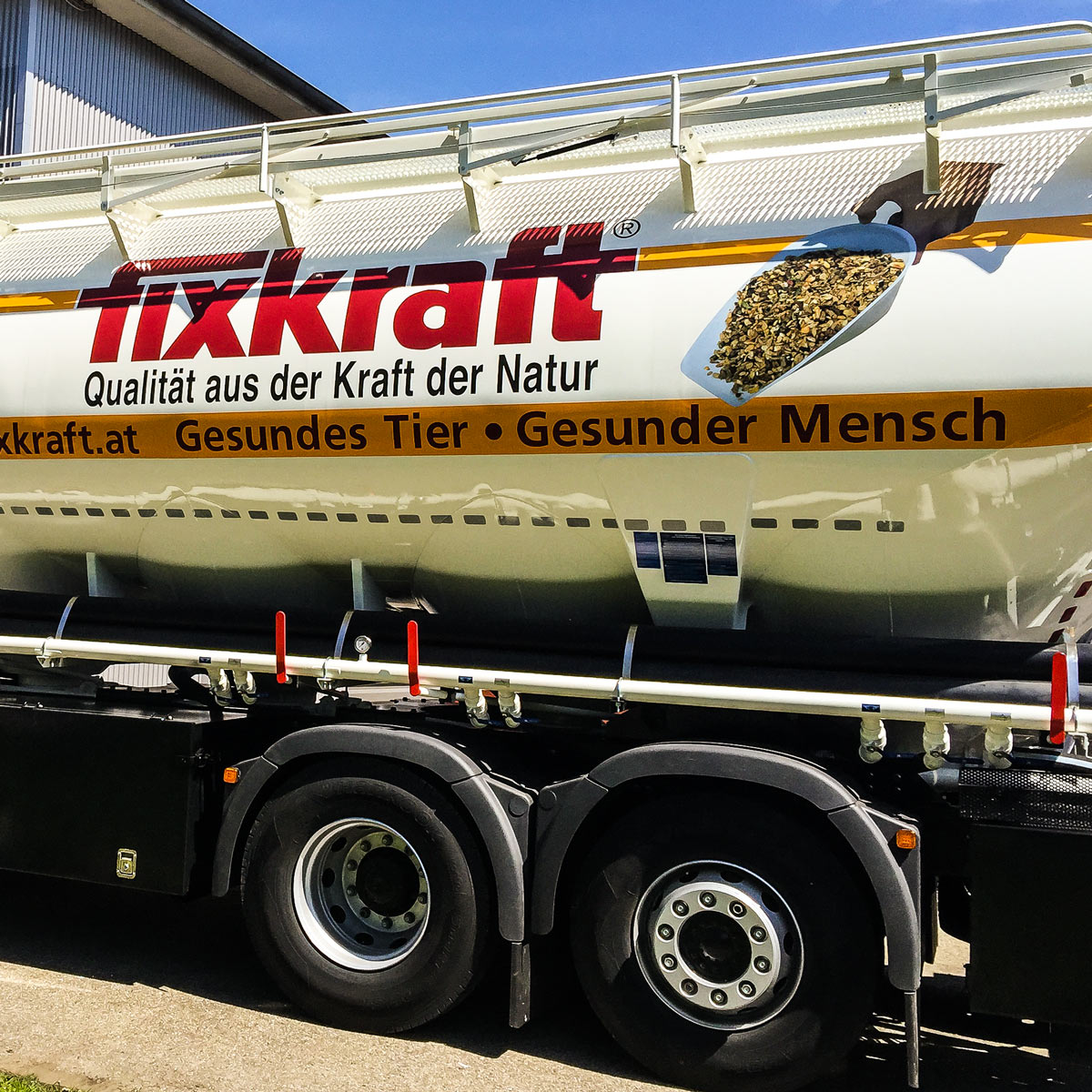 Fahrzeugbeschriftung bedruckt
